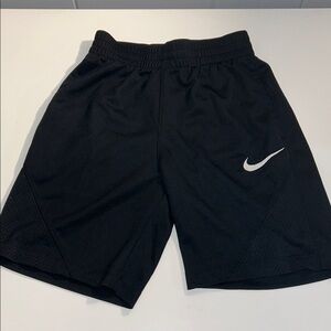 Nike Boy’s Black Athletic Basketball Shorts Size Small